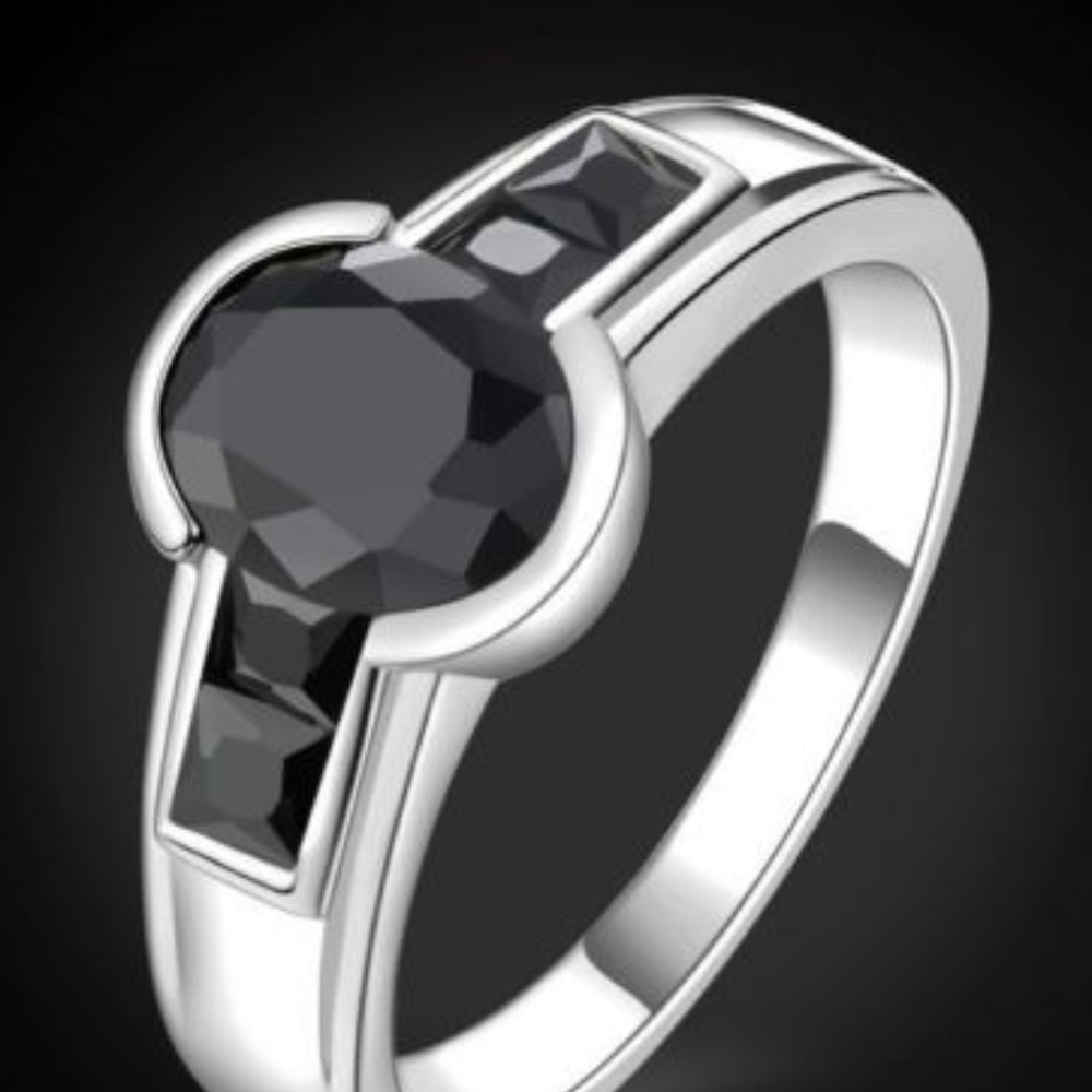 Mens Black onyx oval stone in size 8 and 9